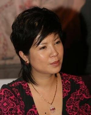 杭天琪前任老公近照,岁月痕迹下的风采依旧